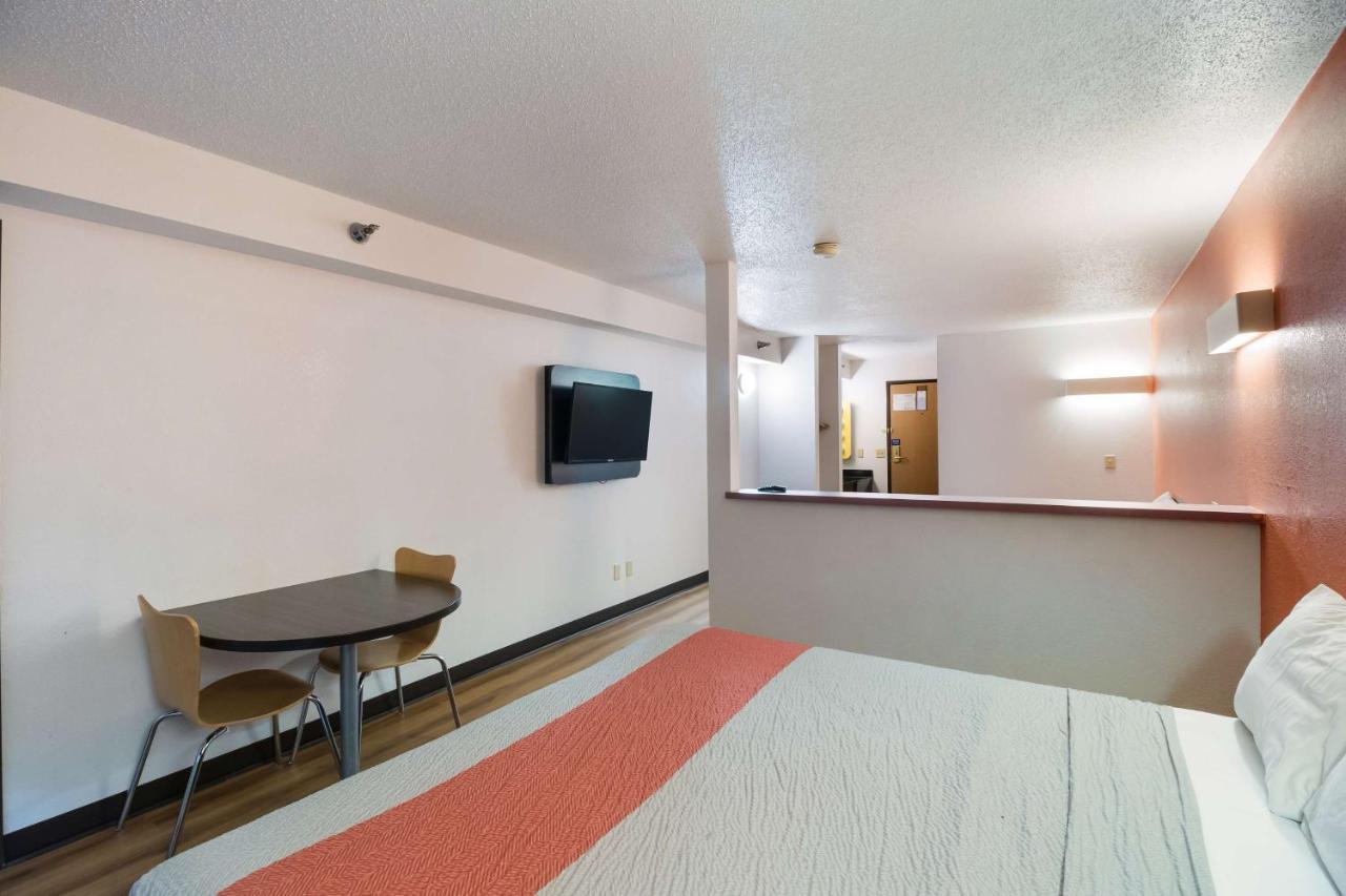Motel 6-Davenport, Ia エクステリア 写真